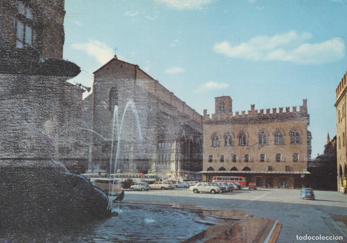 Postales: Italy Bologna Piazza Maggiore Fountain Basilica DI San Petronio *YAP841