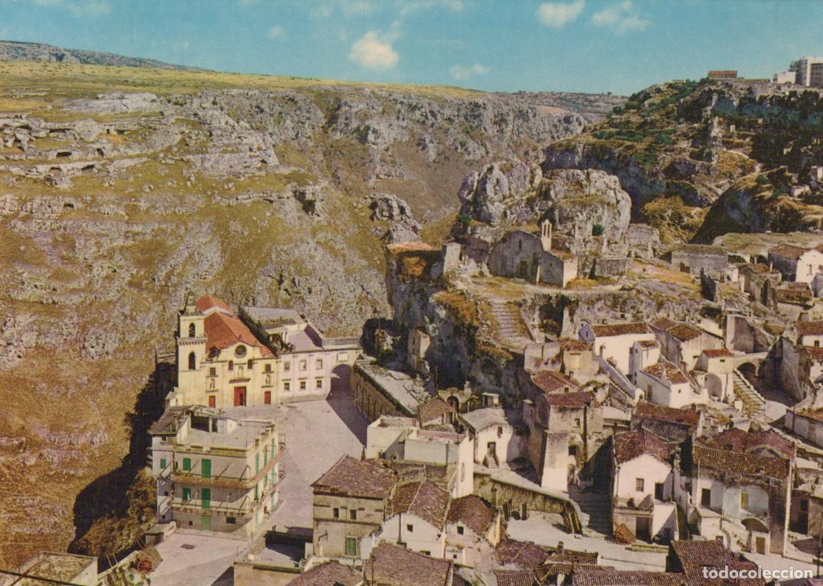 Postales: Italy Matera The Rock of Idris Historic Cave Dwellings Unposted *YAP851