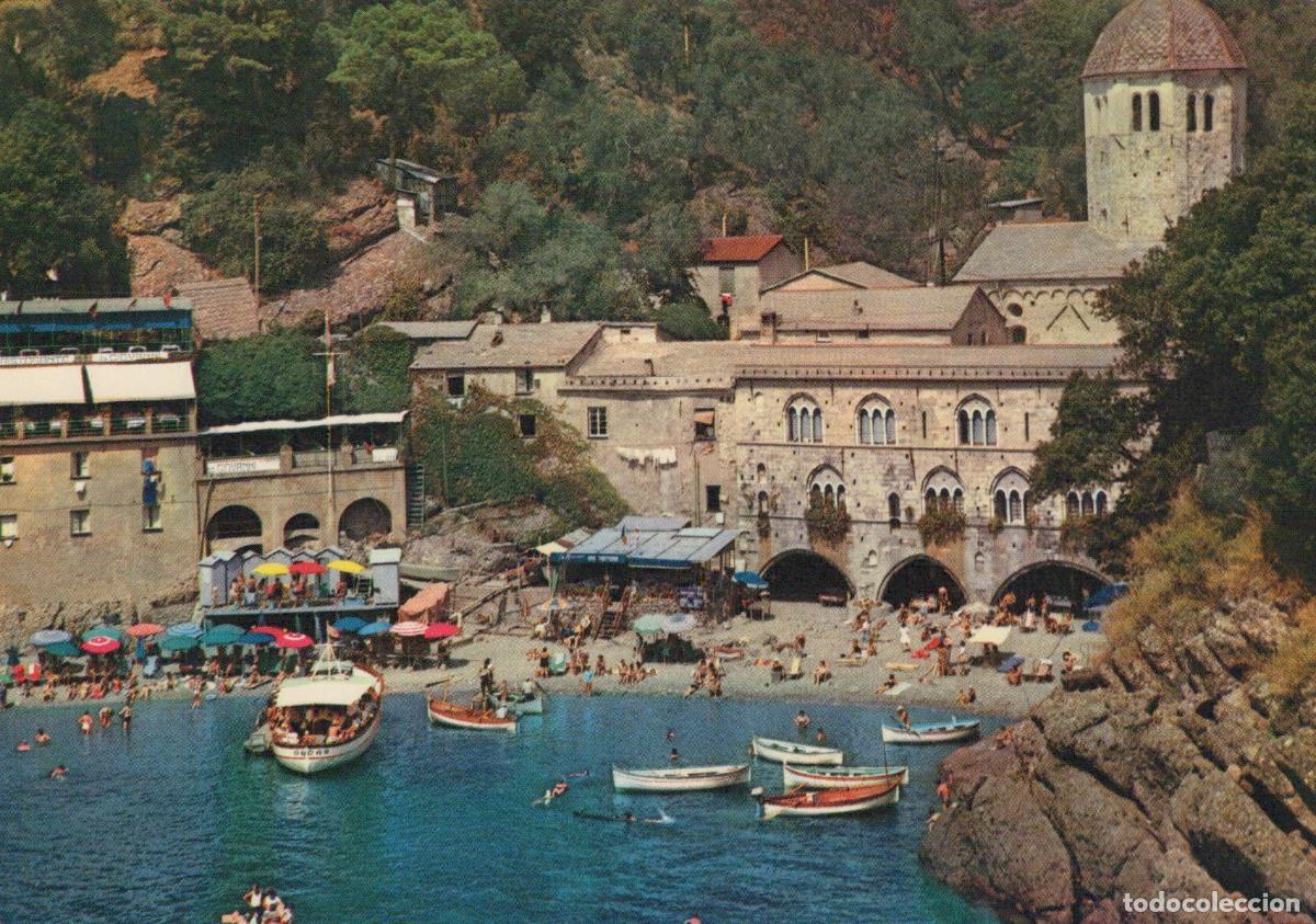 Cartes Postales: Italy S Fruttuoso Beach With Boats and Abbey Golfo Paradiso Unposted *YAR075