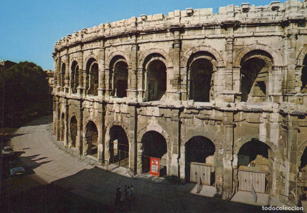 Cartes Postales: France Nimes Roman Amphitheater Ancient Arena Architecture Unposted *YAR107
