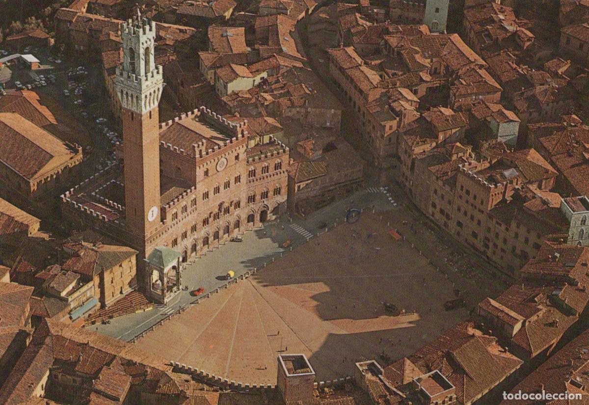 Postales: Italy Siena Piazza del Campo Aerial View Historic City Square *YAR423