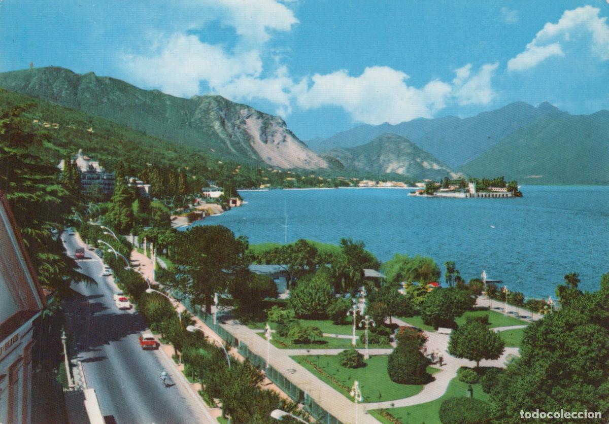 Postales: Italy Stresa Lake Maggiore Gardens and Lakeside Road With Mountains *YAR476