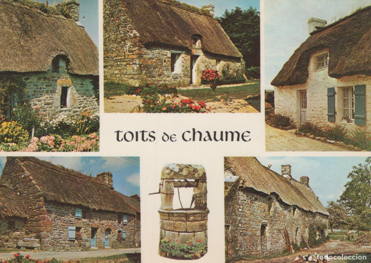 Cartoline: France Quimper Thatched Roof Cottages and Well Rural French Unposted *YAR558