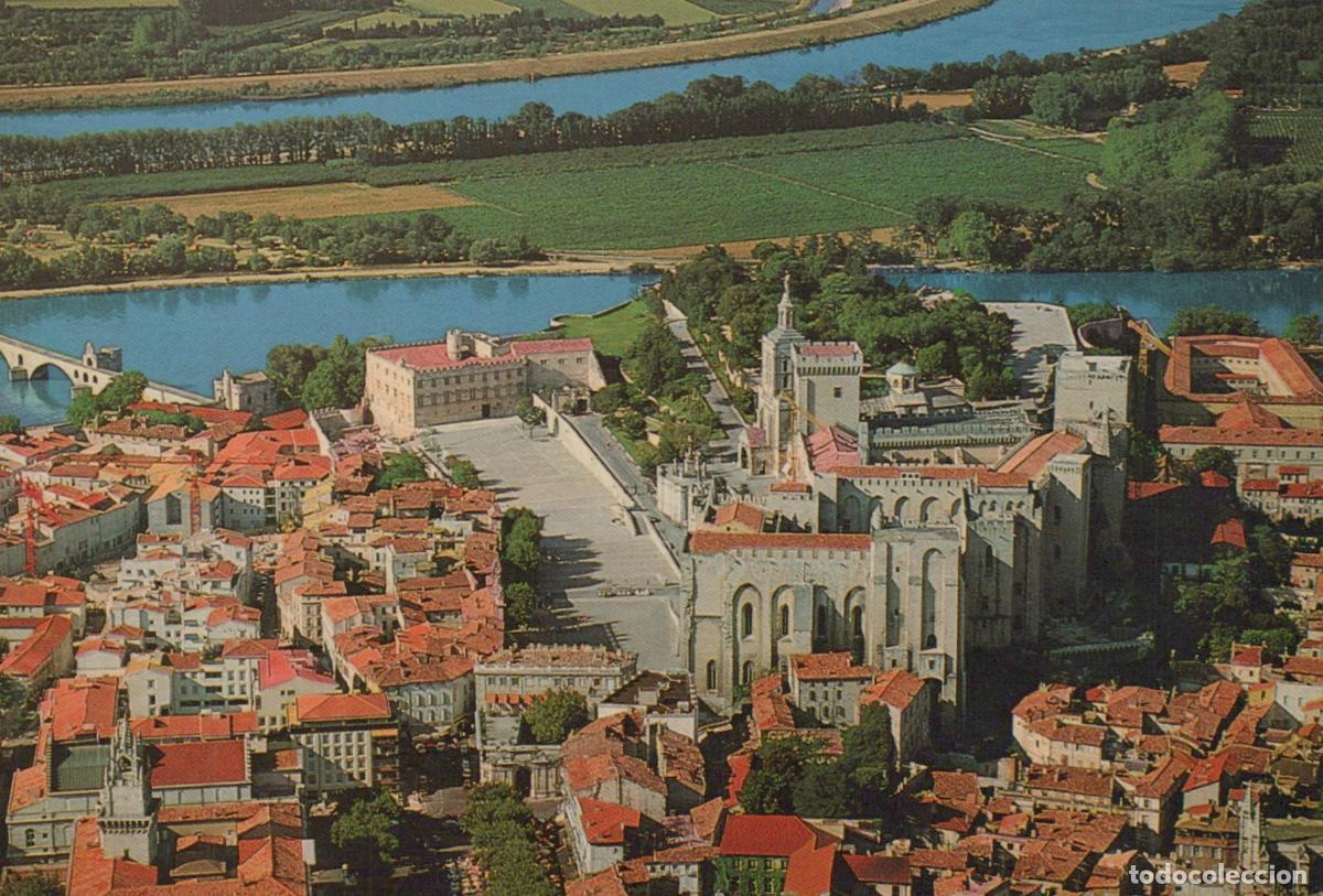 Postales: France Avignon Aerial View Palais des Papes Rhone River Unposted *YAR699