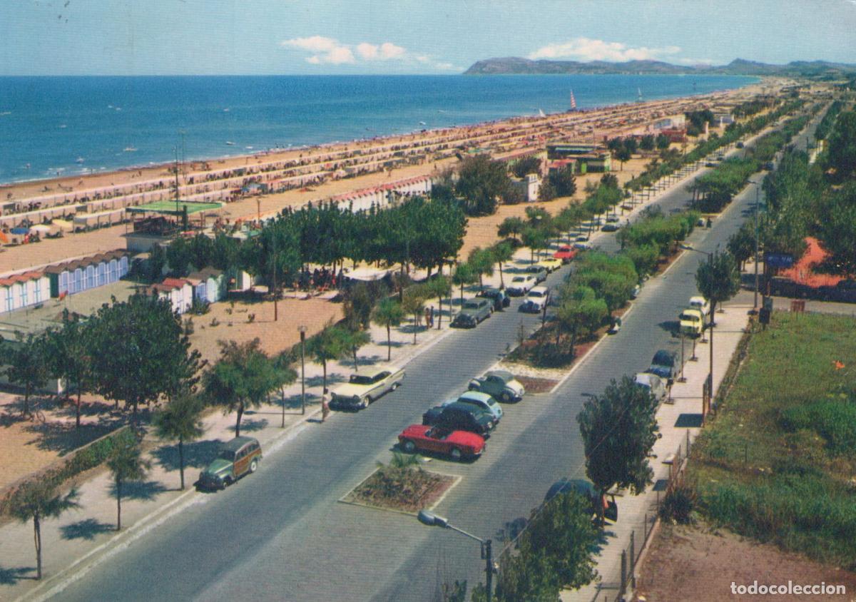 Postales: Italy Riccione Adriatic Riviera Beachfront Promenade 1960s Cars *YAR722