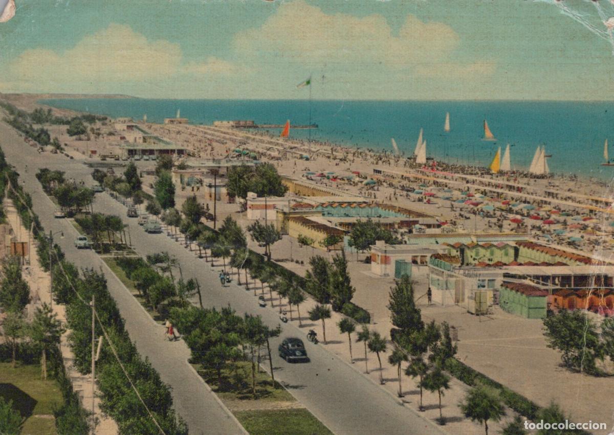 Postales: Italy Riccione Adriatic Coast Promenade Beach Sailboats Cars 1960s *YAS095