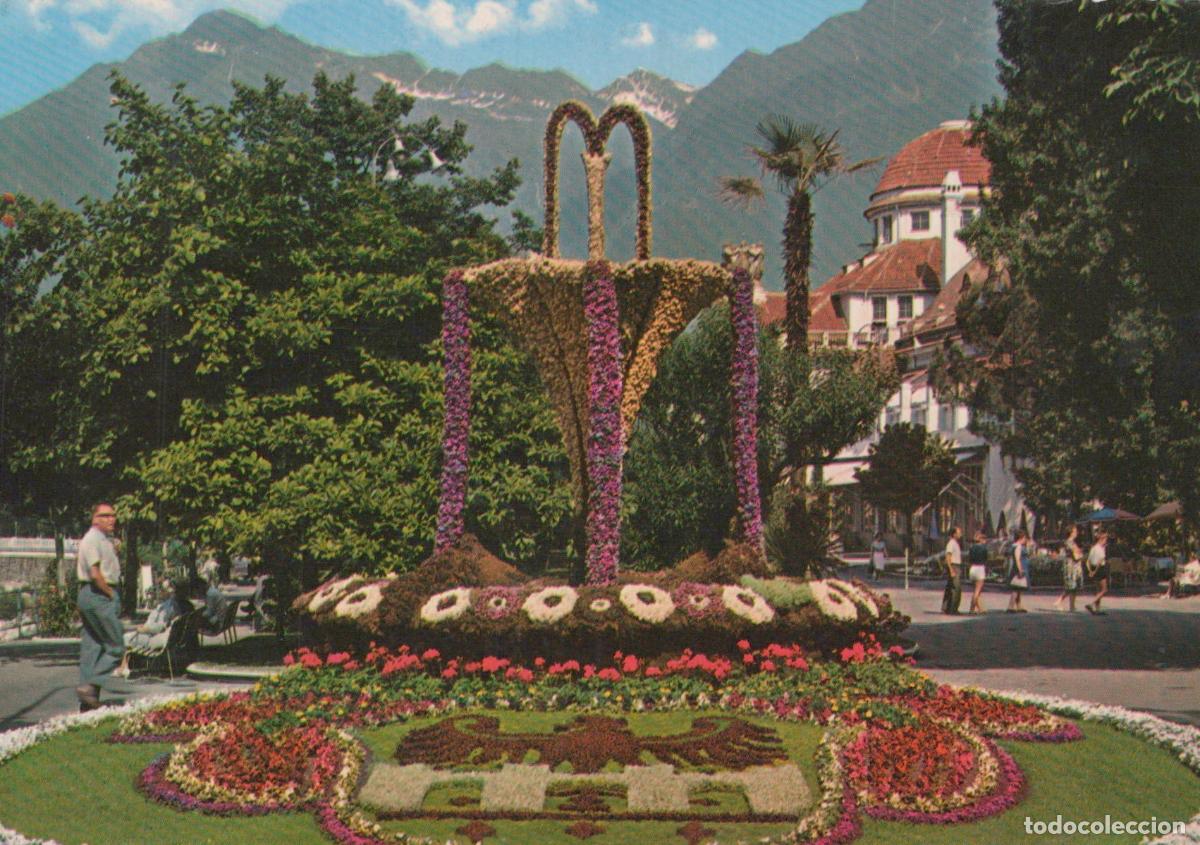 Postales: Italy Merano Kurpromenade With Floral Display and Mountains *YAS116