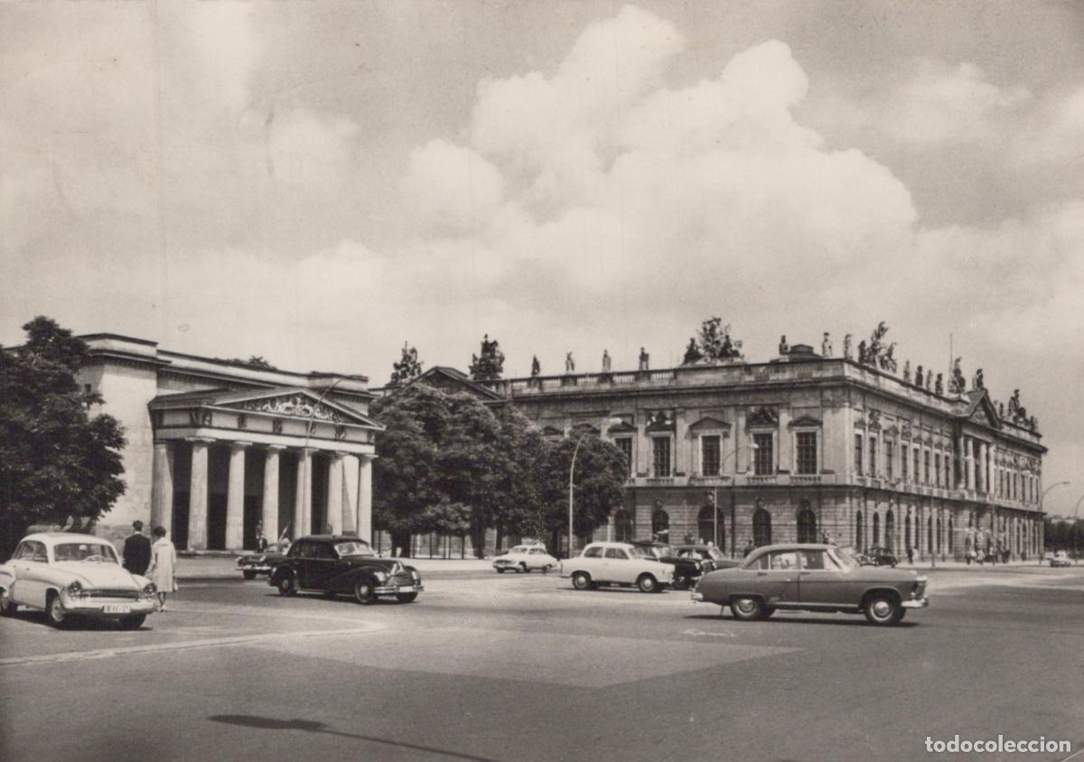 Postcards: Germany Berlin Unter den Linden Street View With Cars and Buildings *YAS174