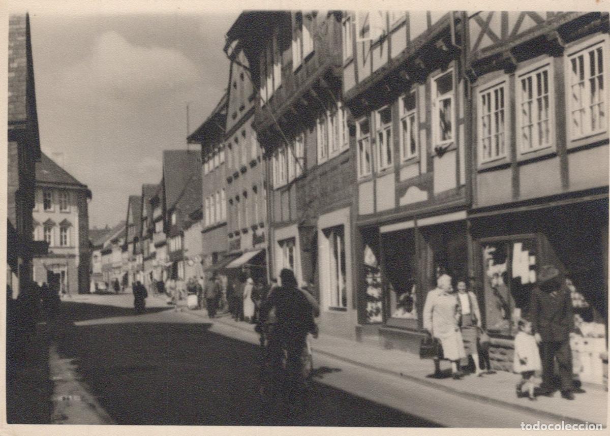 Cartoline: Germany Goslar German Town Street Scene With Half Timbered Unposted *YAS208