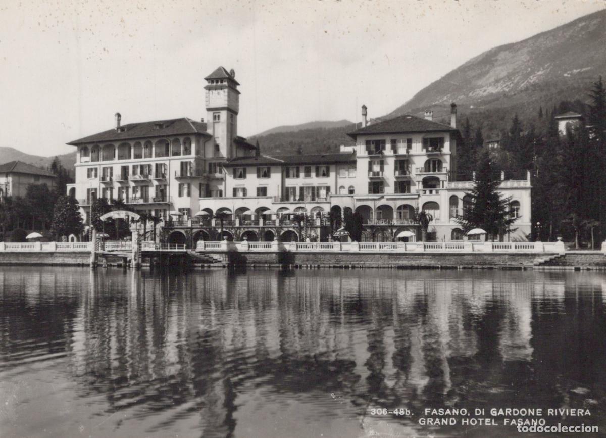 Cartoline: Italy Fasano DI Gardone Riviera Grand Hotel Lake Real Photo Unposted *YAS259
