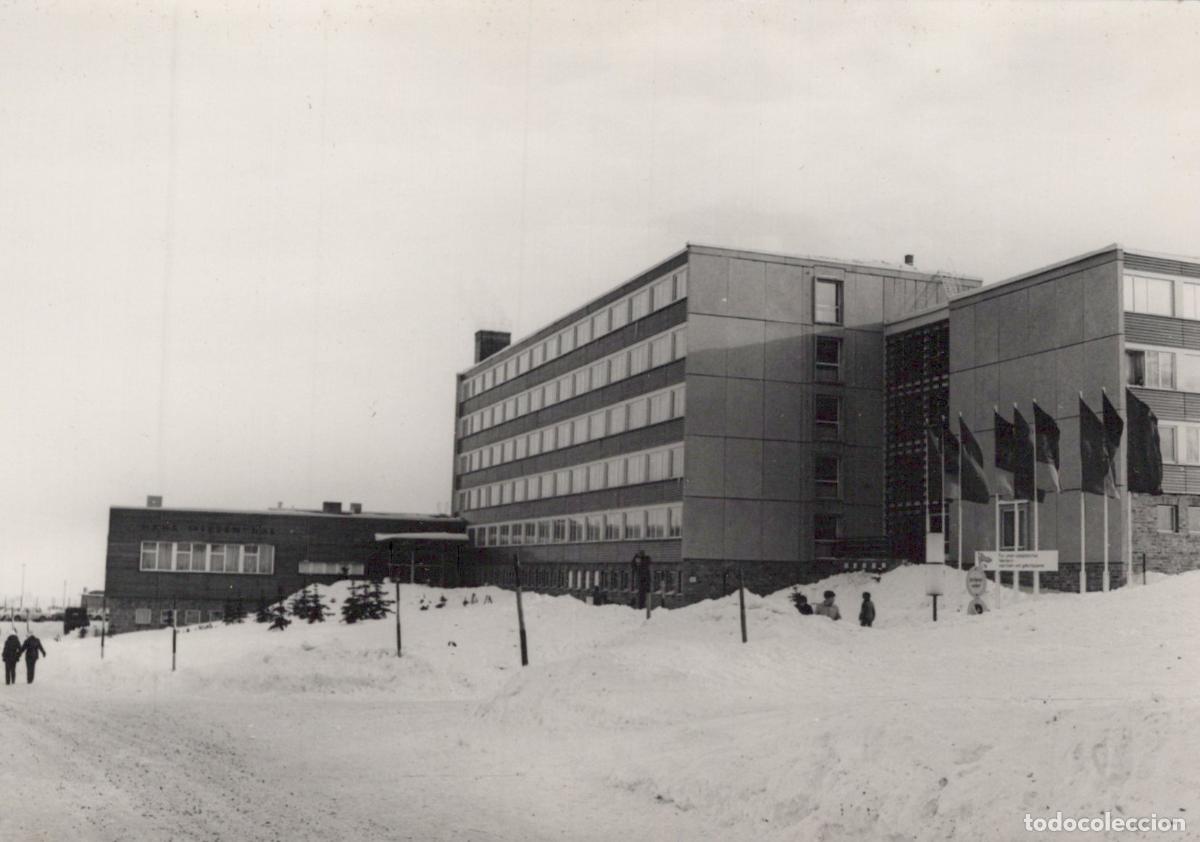 Cartes Postales: Germany Oberwiesenthal Hotel International in Winter Snow Unposted *YAS331
