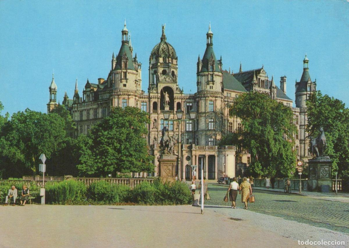 Postales: Germany Schwerin Castle Historic Architecture 1950s Unposted *YAS902