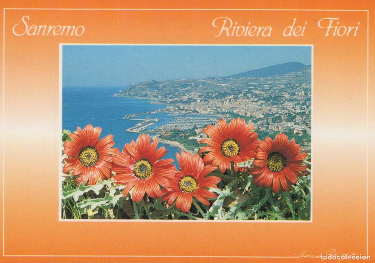 Postcards: Italy Sanremo Riviera Dei Fiori Panoramic View With Red Flowers Unposted *YAR299
