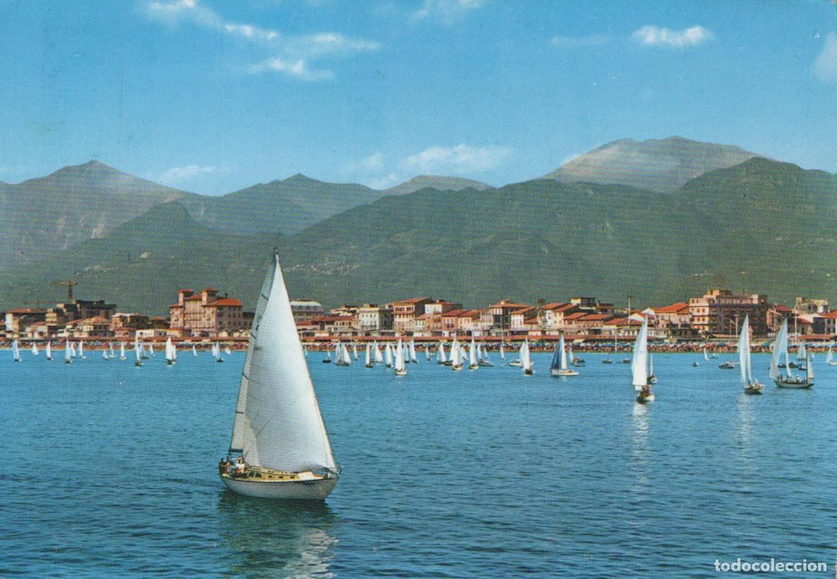 Postales: Italy Viareggio Sailing Regatta With Apuan Alps in Background *YAR374