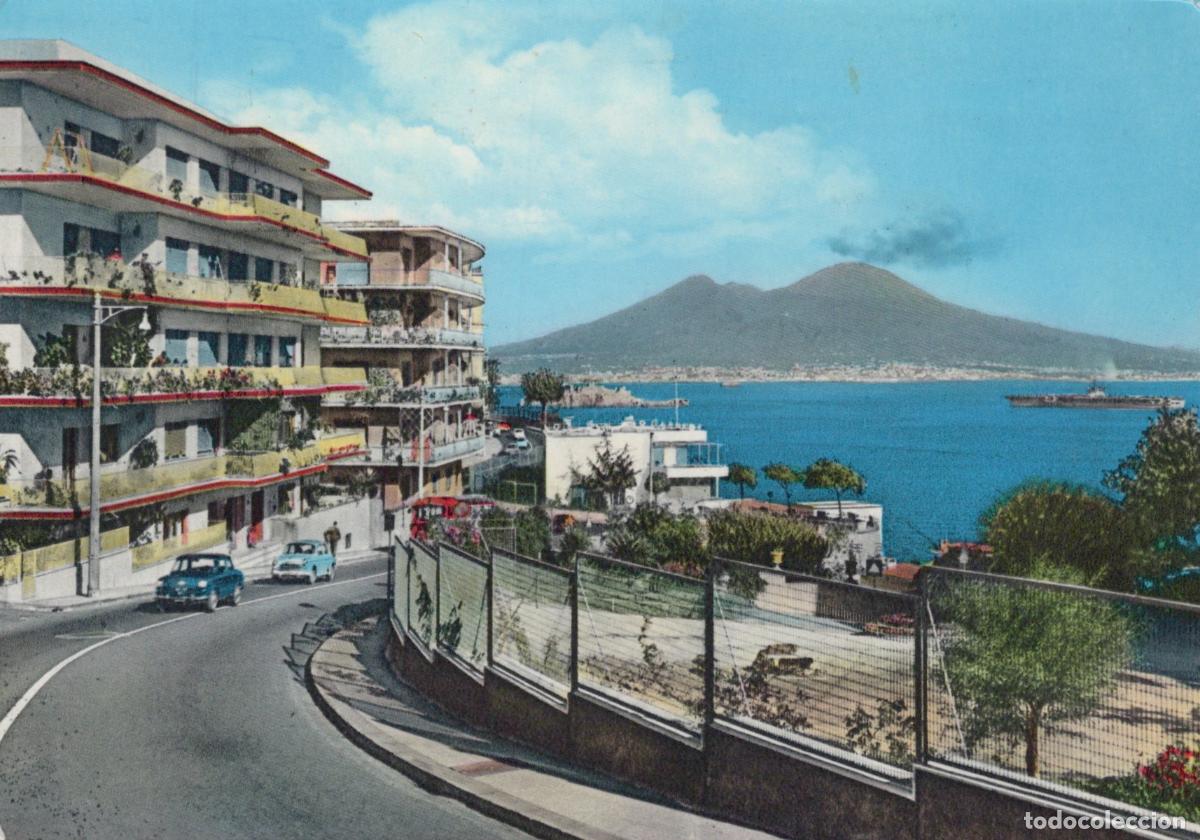 Postkarten: Italy Naples Via Petrarca Vesuvius Volcano Coastal Road 1962 *YAR475