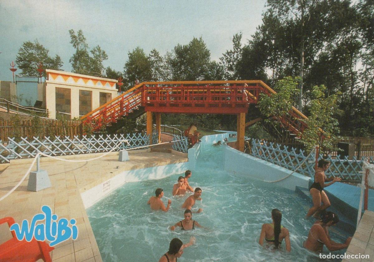 Postkarten: France Les Aveni&egrave;res Walibi Water Park People Swimming in Wave Pool *YAR778