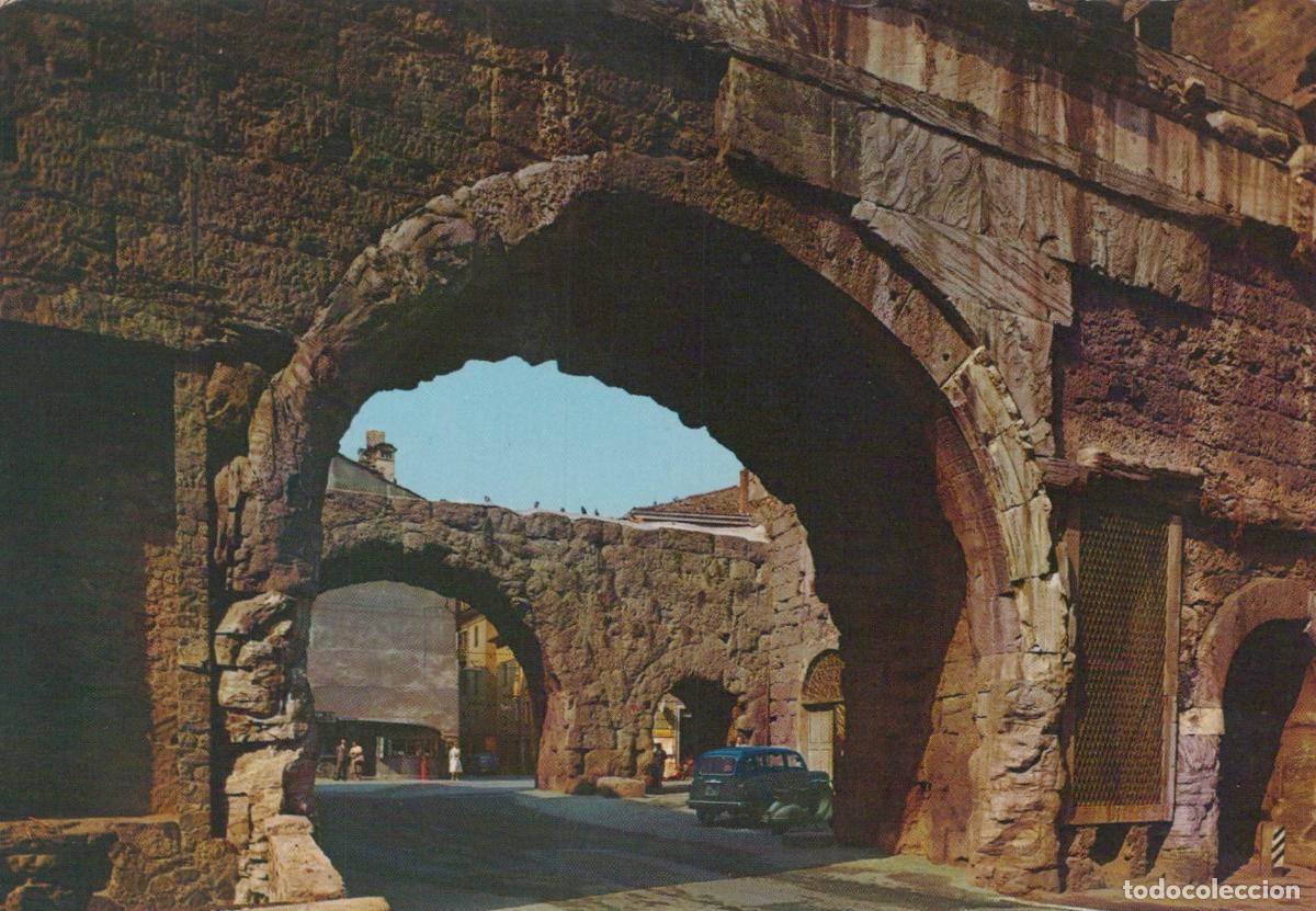 Cartes Postales: Italy Aosta Ancient Roman Porta Praetoria Gate With Arches Street View *YAR875