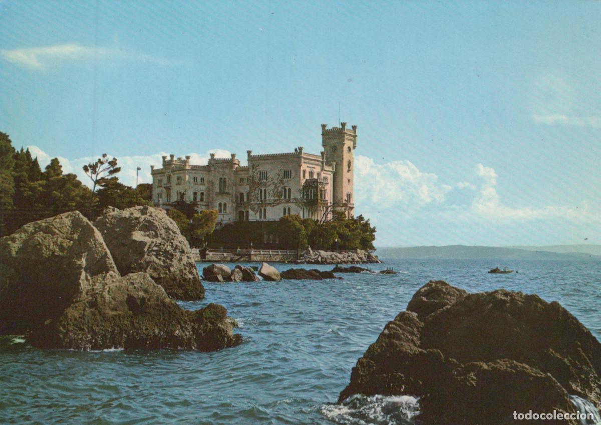 Cartes Postales: Italy Trieste Miramare Park View of the Castle From Real Photo Unposted *YAR951