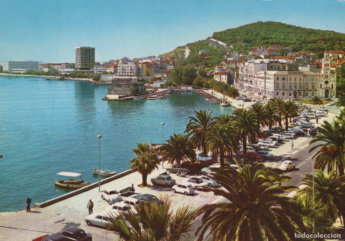 Cartes Postales: Croatia Split Coastal Cityscape With Palm Trees and Parked Cars *YAS142