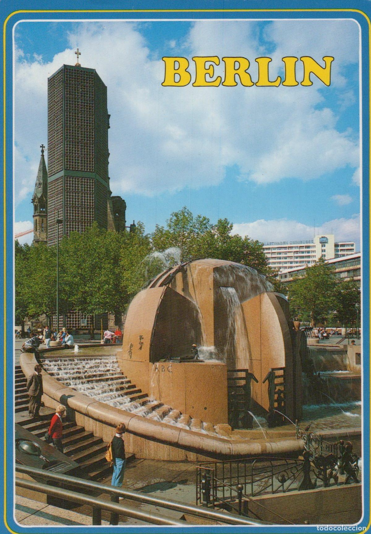 Postkarten: Germany Berlin Weltkugelbrunnen and Kaiser Wilhelm Ged&auml;chtniskirche *YAS470