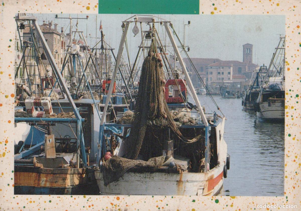 Cartoline: Italy Chioggia Fishing Boats in Canal Riva Mare With Nets *YAS881
