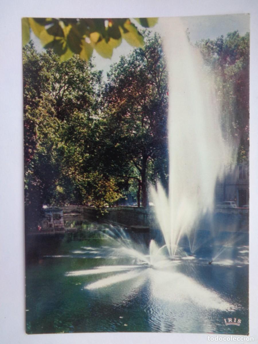 Postkarten: POSTAL DE NIMES ( FRANCIA ): JUEGOS DE AGUA EN LOS JARDINES DE LA FONTAINE