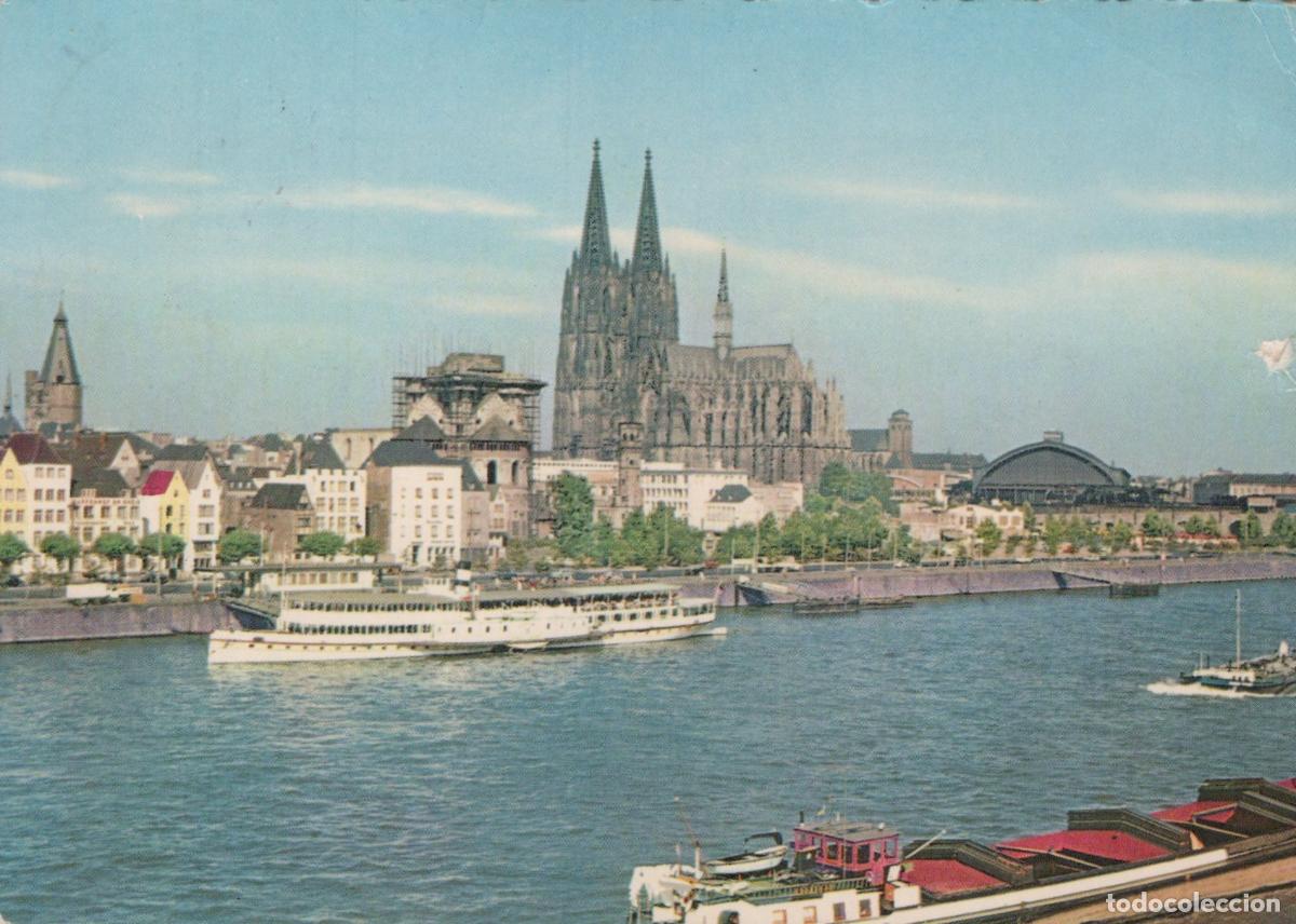Postales: Germany Cologne Rhine River With Cathedral and Paddle Steamer *YAT403