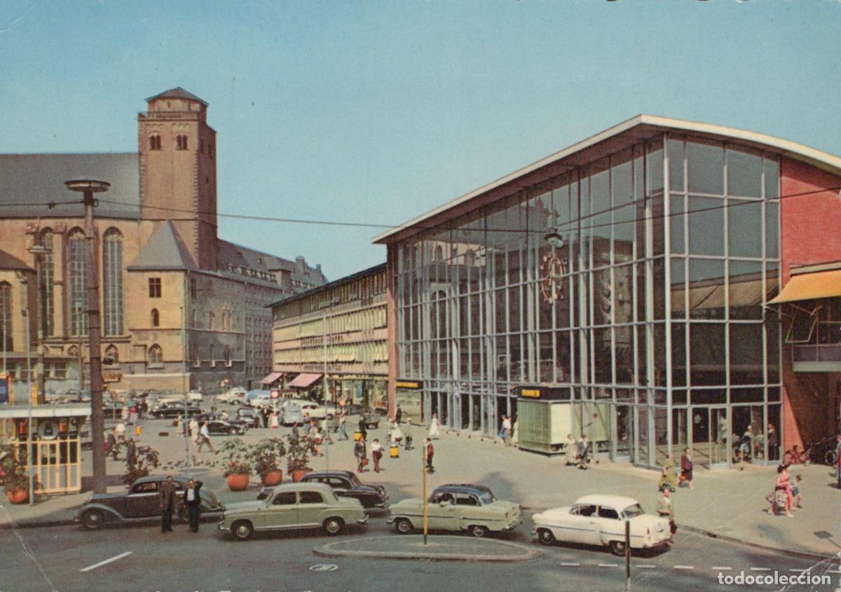 Postales: Germany Cologne Modern Architecture and Historic Church in City Square *YAT511