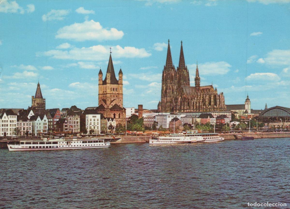 Postcards: Germany Cologne Cathedral and Great St Martin Church From the Rhine *YAT696