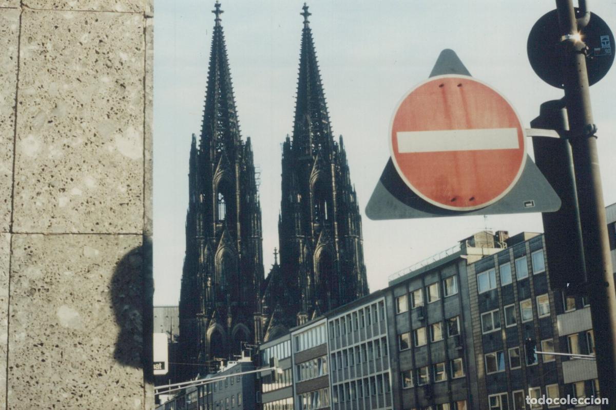 Cartes Postales: Germany Cologne Cathedral Spires With Modern Buildings No Entry Unposted *YAT751