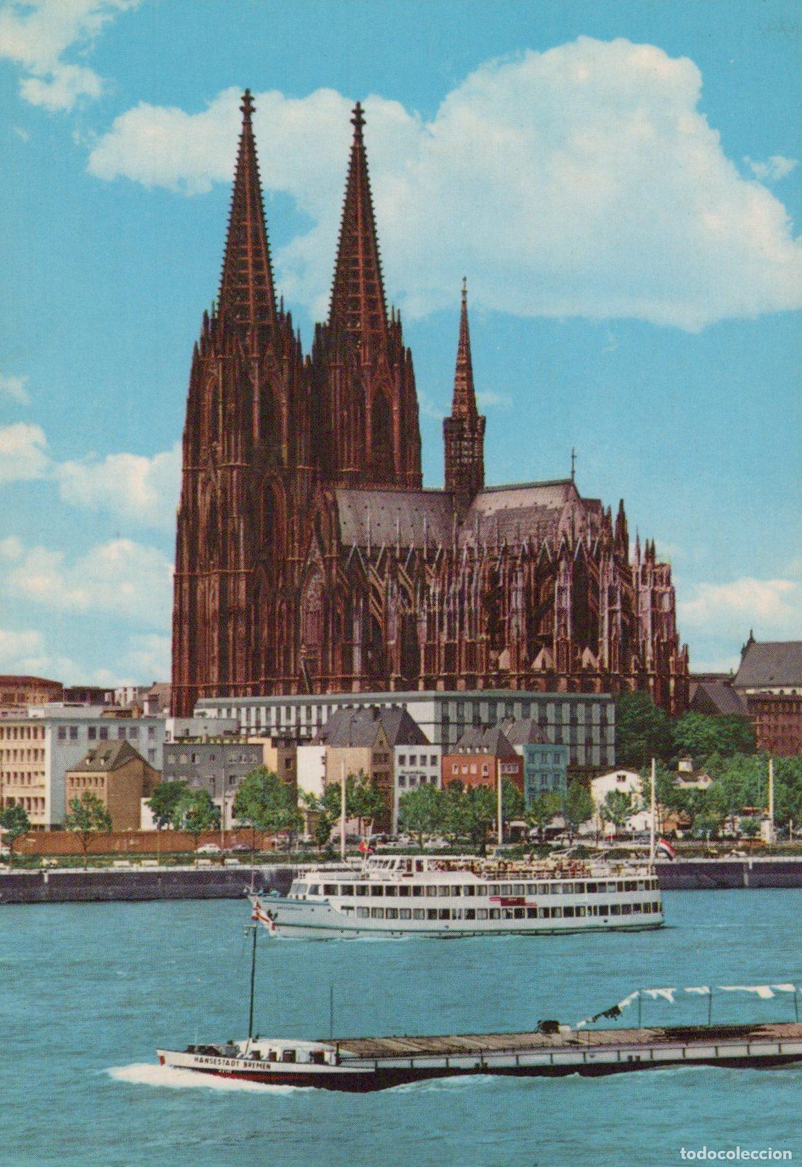 Cartes Postales: Germany Cologne Cathedral and Rhine River With Boats Unposted *YAT123