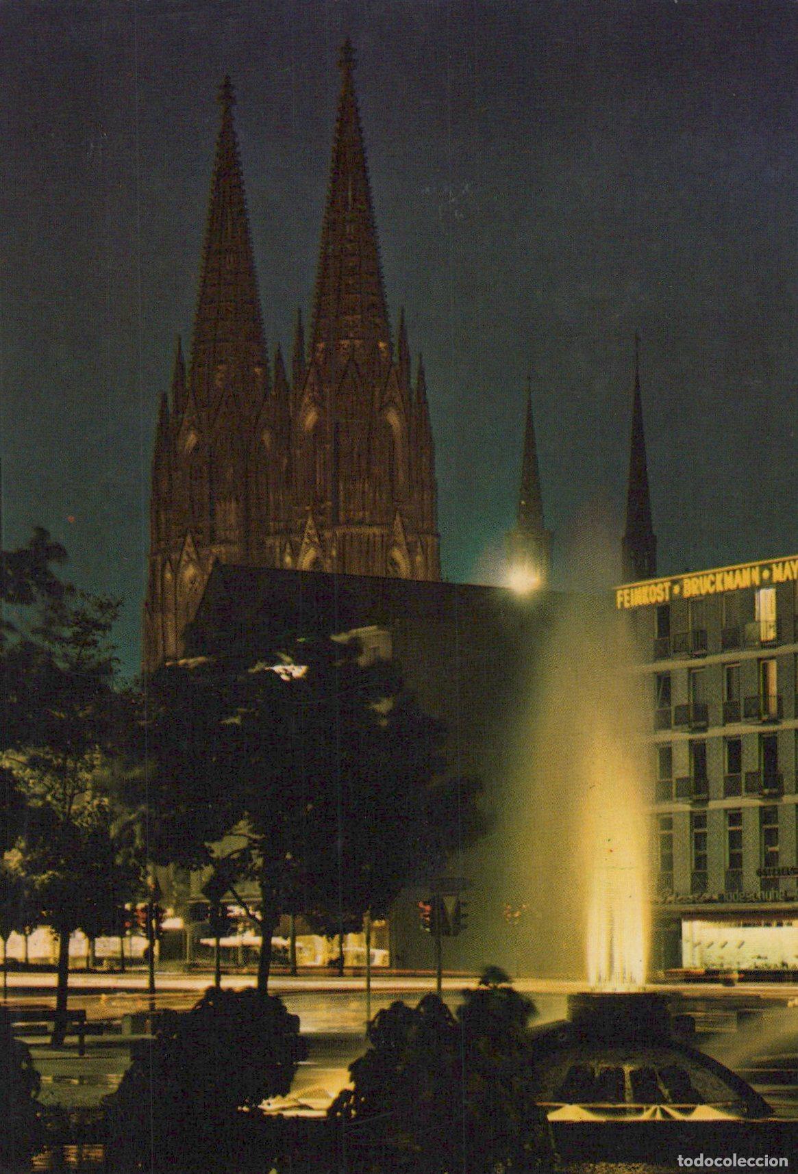 Postkarten: Germany Cologne Cathedral Fountain At Offenbachplatz Night View Unposted *YAT179