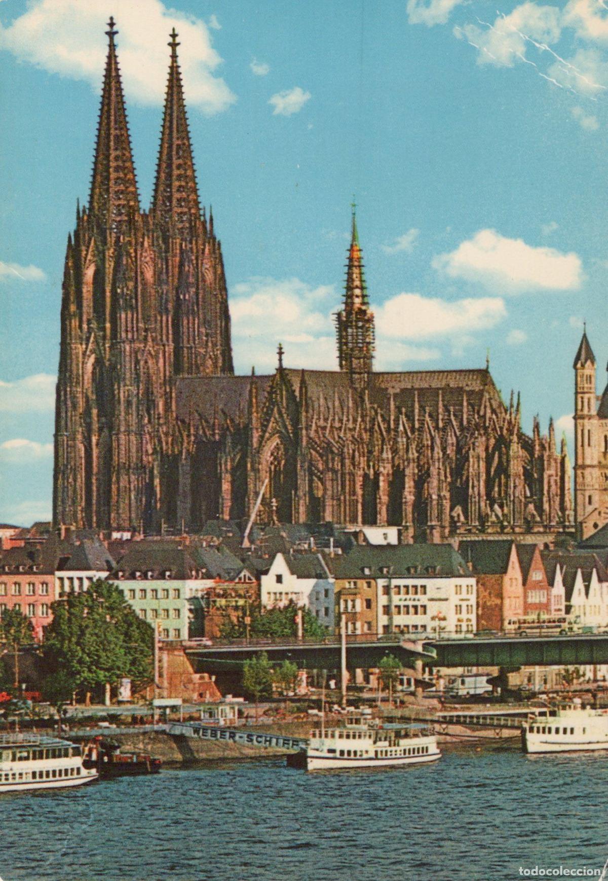 Cartes Postales: Germany Cologne Cathedral and Rhine River With Boats *YAT194