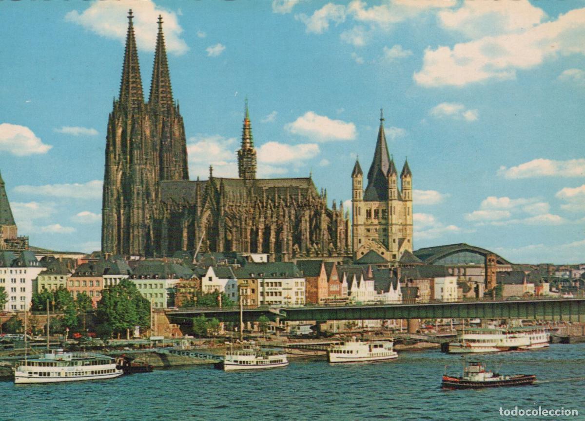Postales: Germany Cologne Rhine River With Cathedral and Great St Martin Unposted *YAT450