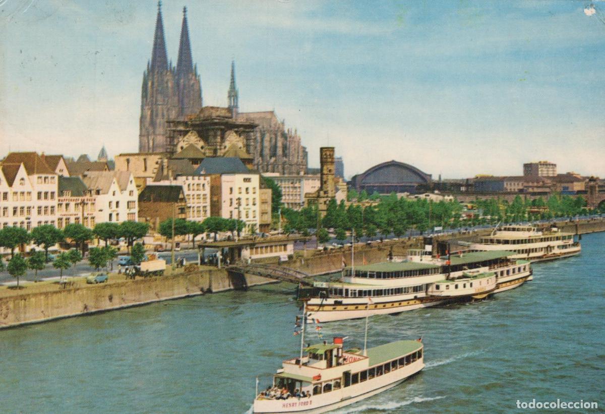 Postcards: Germany Cologne Cathedral and Rhine River With Boats *YAT535