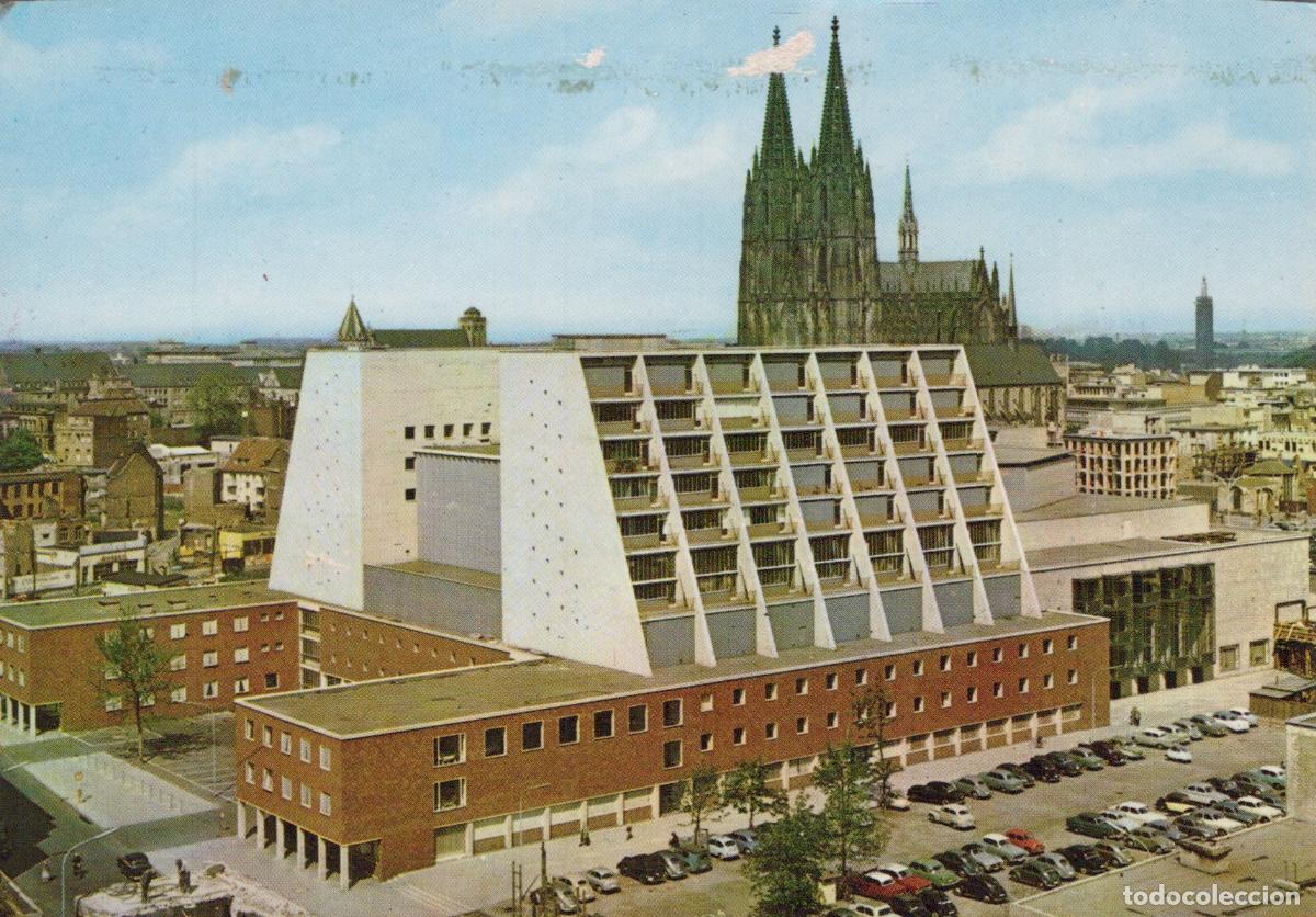 Cartes Postales: Germany Cologne Opera House and Cathedral 1950s Architecture Unposted *YAT687