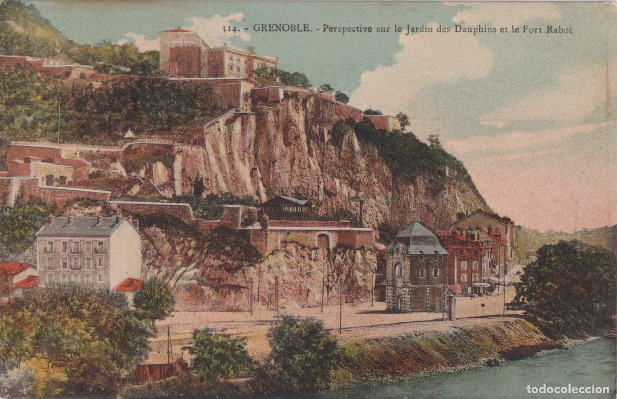 Postales: FRANCIA, GRENOBLE, PANOR&Aacute;MICA DEL JARDIN DES DAUPHINS Y EL FORT RABOT JUNTO AL R&Iacute;O IS&Egrave;RE &ndash; CIRCULADA