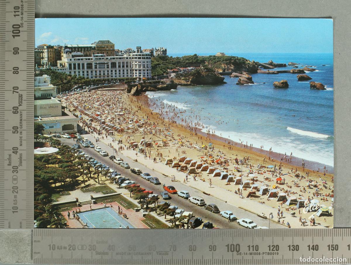 Cartes Postales: POSTAL. Biarritz - La Grande Plage et l'H&ocirc;tel du Palais