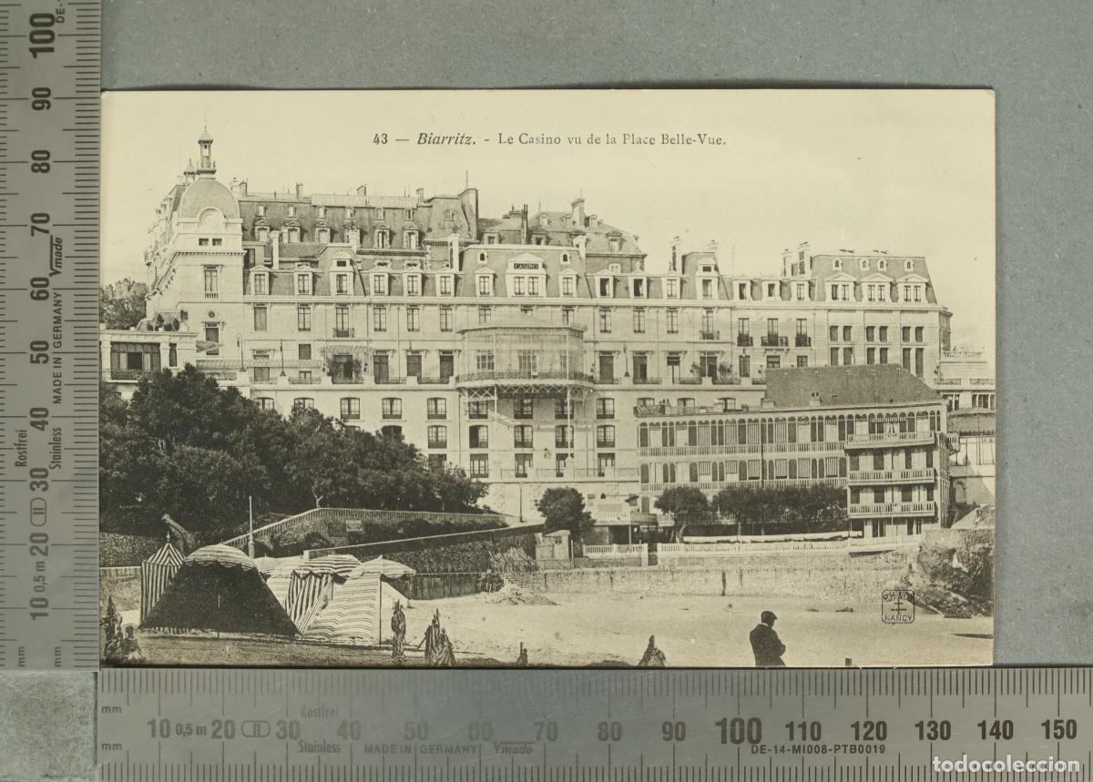 Postales: POSTAL. Biarritz - Le Casino vu de la Place Belle-Vue