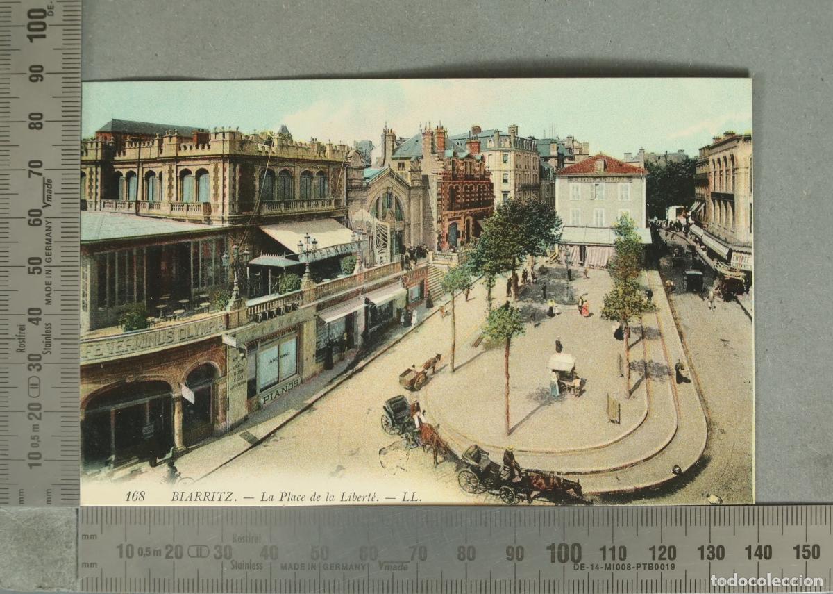 Postales: POSTAL. Biarritz - La Place de la Libert&eacute;