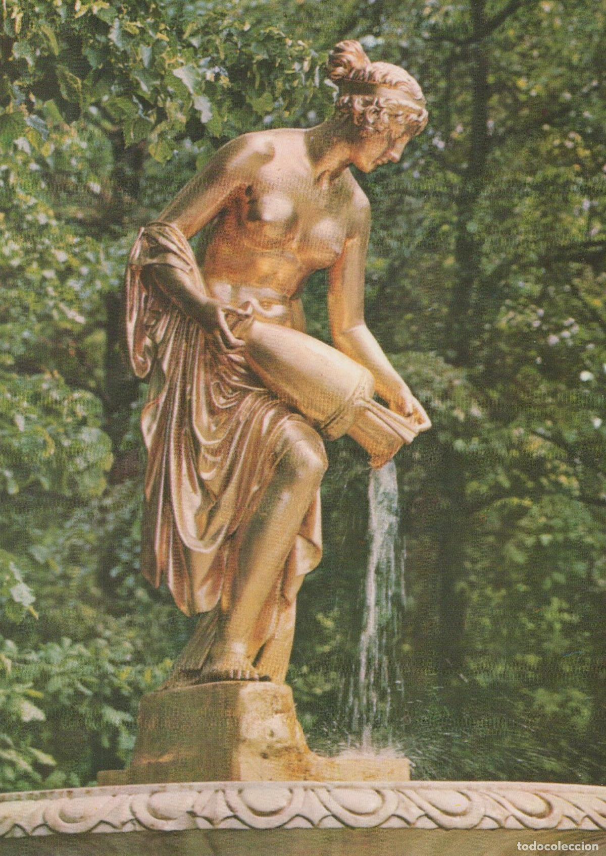 Cartes Postales: Russia St Petersburg Peterhof Palace Danaida Fountain Figure Unposted *YAV258