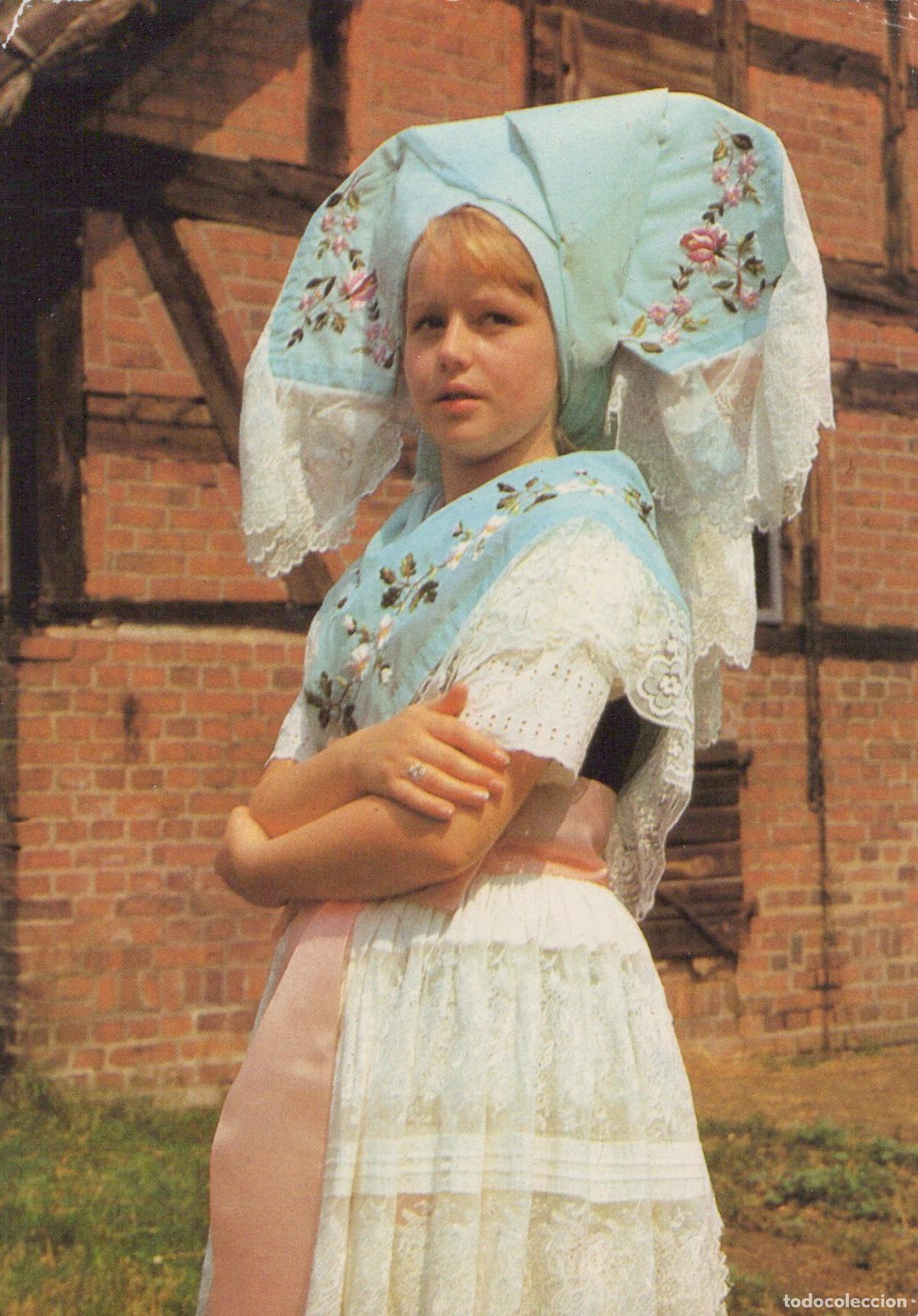 Cartes Postales: Germany Burg Girl in Traditional Sorbian Folk Costume Dress Unposted *YAV217