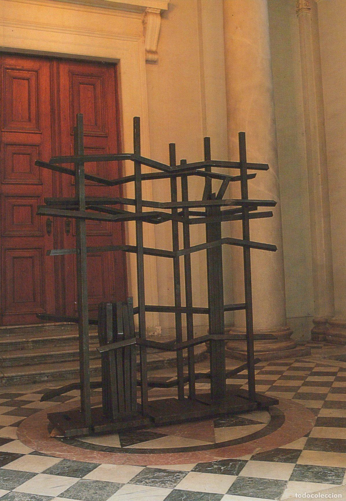 Postcards: Germany Munich Robert Schad Armari Sculpture At Residenz Max Unposted *YAV453