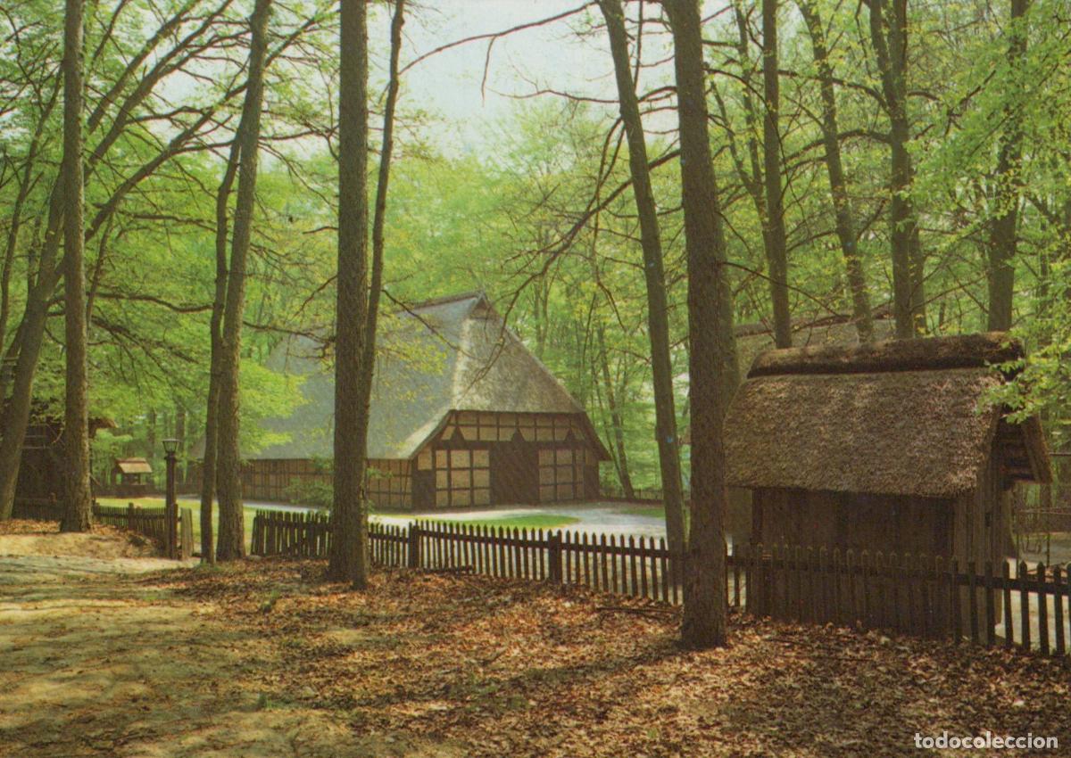 Cartoline: Germany Fallingbostel Hof der Heidmark Thatched Roof Buildings Unposted *YAV475