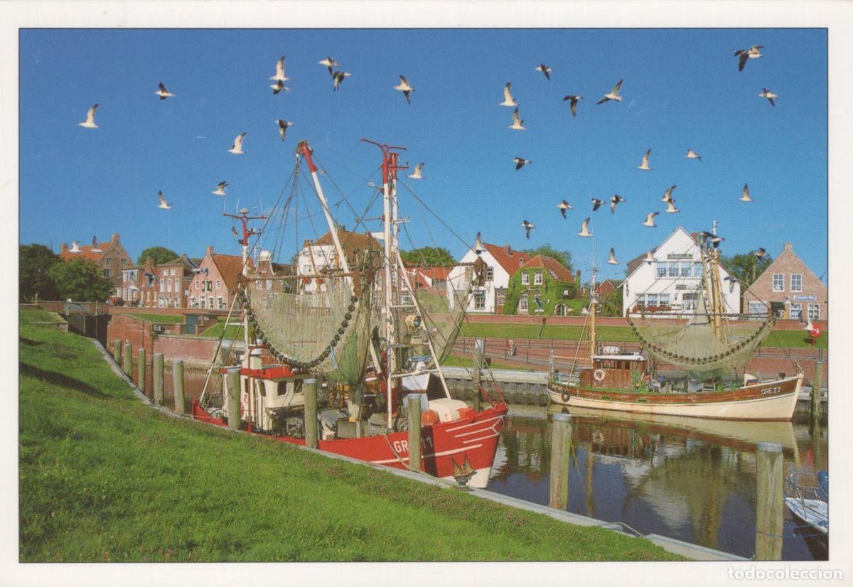 Postcards: Germany Greetsiel Fishing Boats in Harbor With Seagulls *YAV871