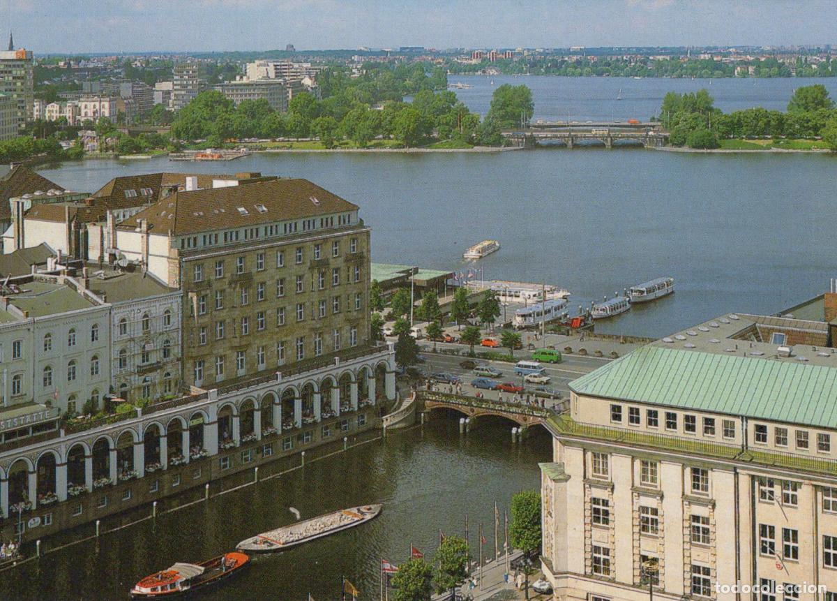 Cartes Postales: Germany Hamburg Alsterarkaden and Alster Lake Cityscape Unposted *YAV787