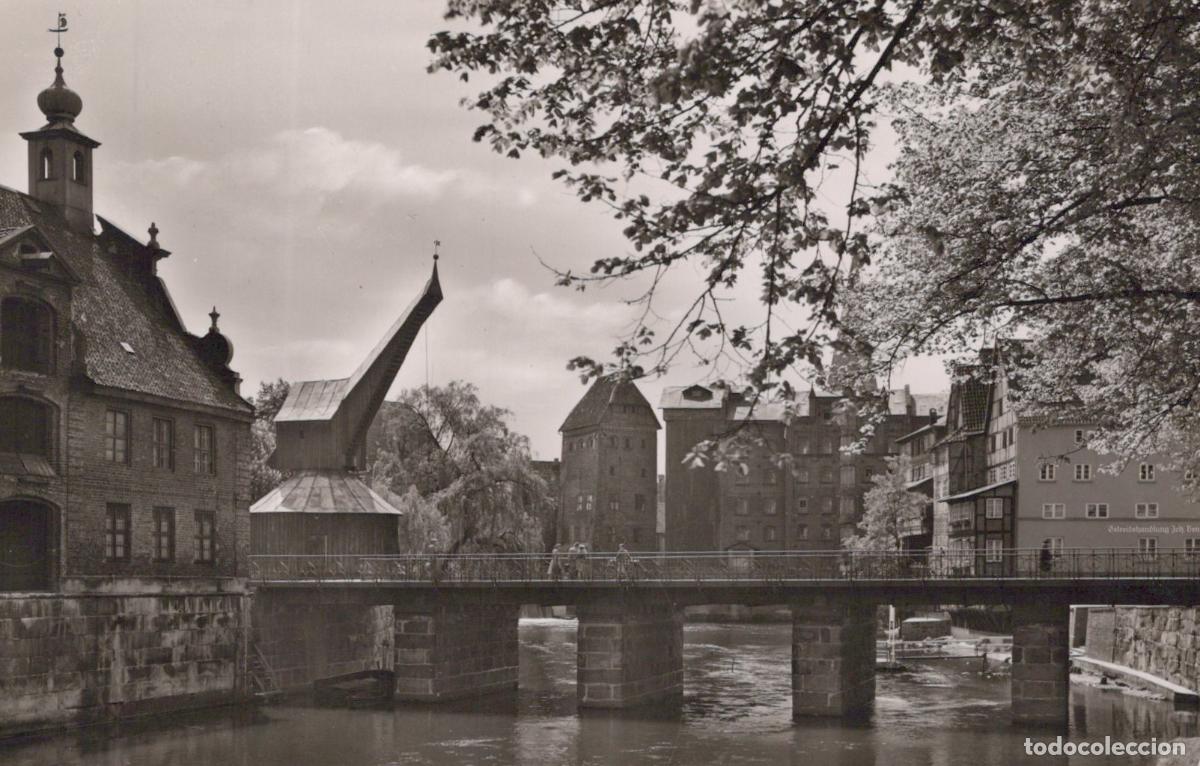 Cartes Postales: Germany L&uuml;neburg Old Crane and Bridge Over Ilmenau River Unposted *YAW108