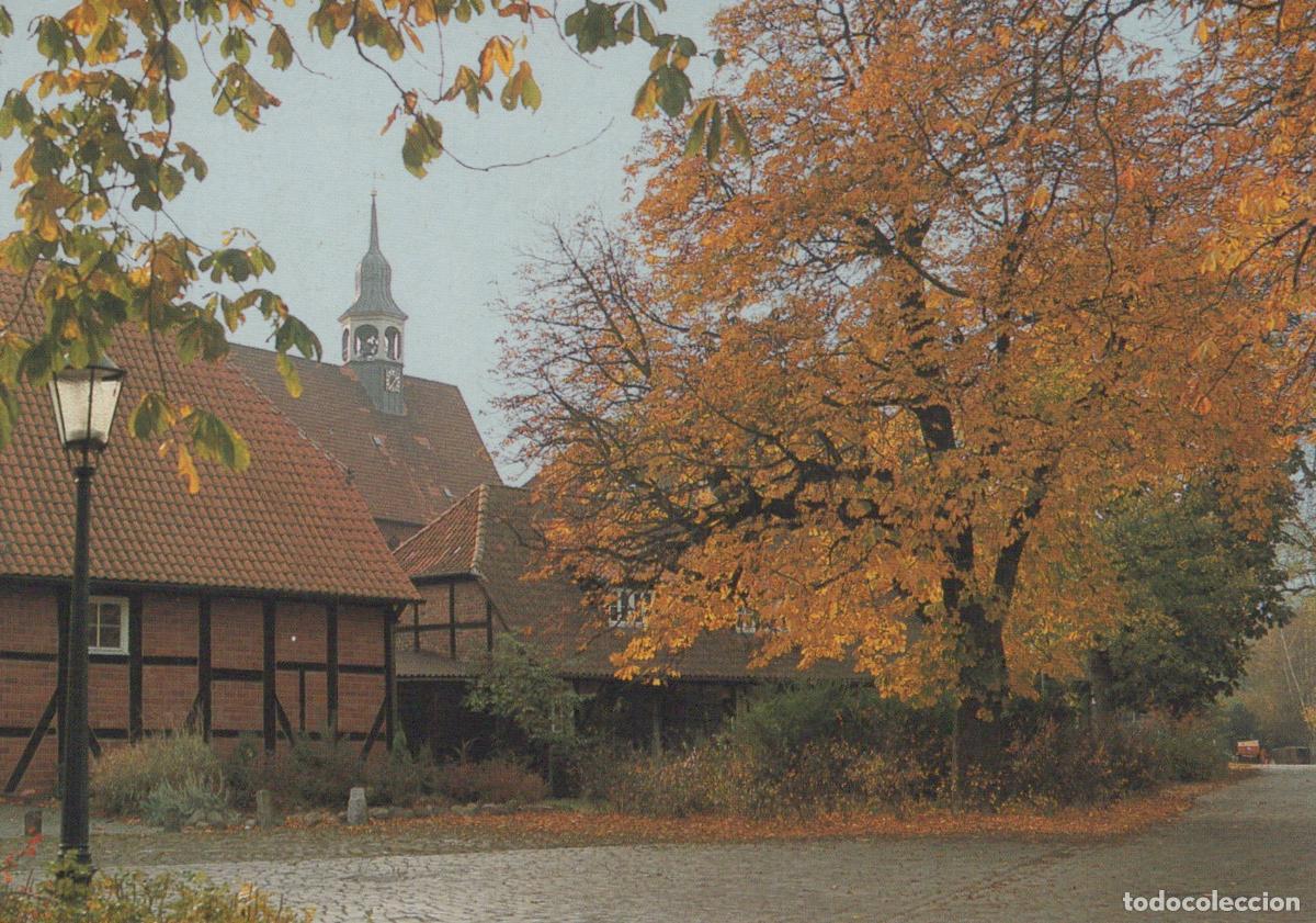 Postkarten: Germany L&uuml;neburg Monastery Autumn Scene With Half Timbered Unposted *YAW590