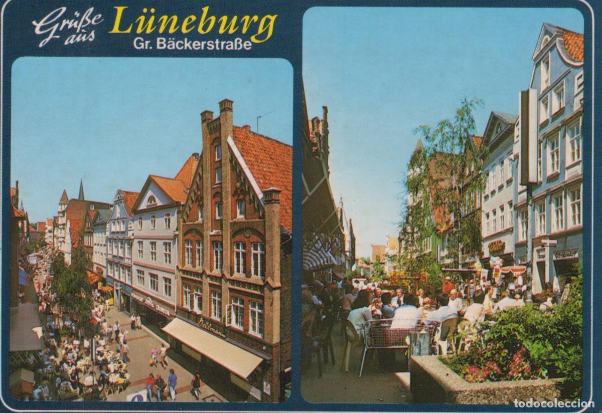 Postkarten: Germany L&uuml;neburg Gr B&auml;ckerstra&szlig;e Street Scene With People and Cafes *YAW593