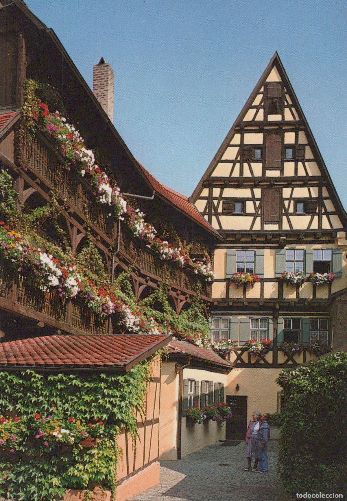 Postkarten: Germany Dinkelsb&uuml;hl Historic Hezelhof Courtyard With Timber Unposted *YAW419